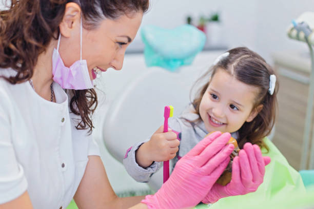 Best Tooth Extraction  in Hubbard, TX